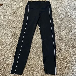 VS PINK Active workout legging with stripe piping on legs